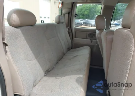 2005 Chevrolet Silverado 1500 Work Truck from USA, damaged, VIN 1GCEC19X25Z274113